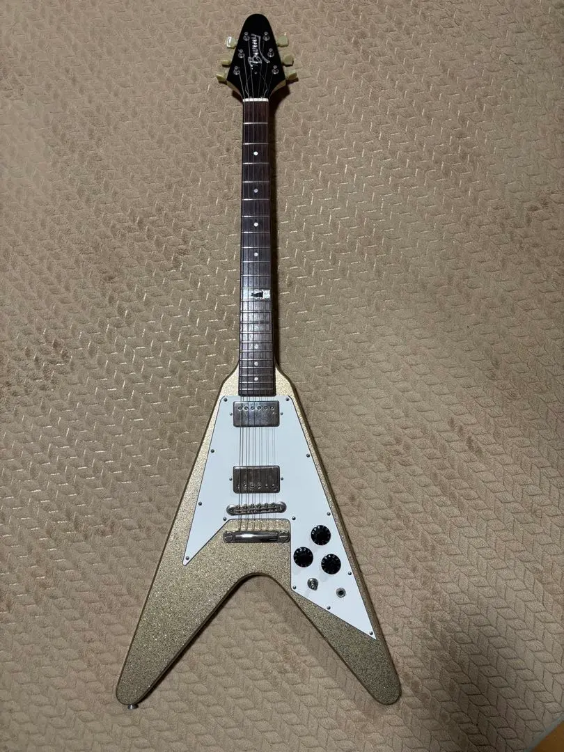 2026年最新】BURNY フライングVの人気アイテム - メルカリ