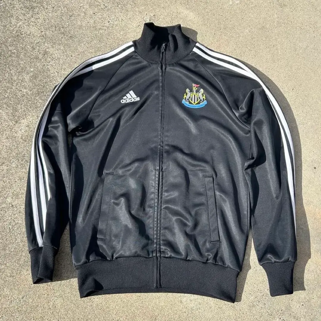 2026年最新】ニューカッスル トラックジャケットの人気アイテム - メルカリ