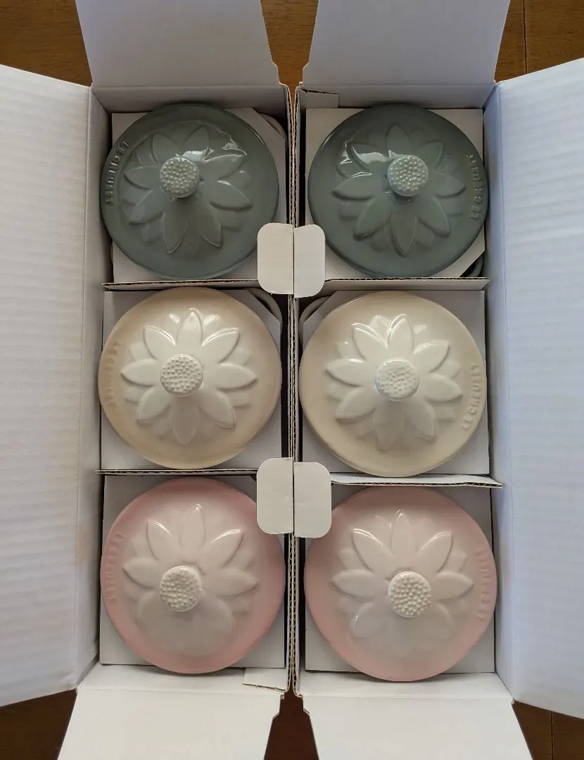 2026年最新】ルクルーゼ フラワーレリーフの人気アイテム - メルカリ