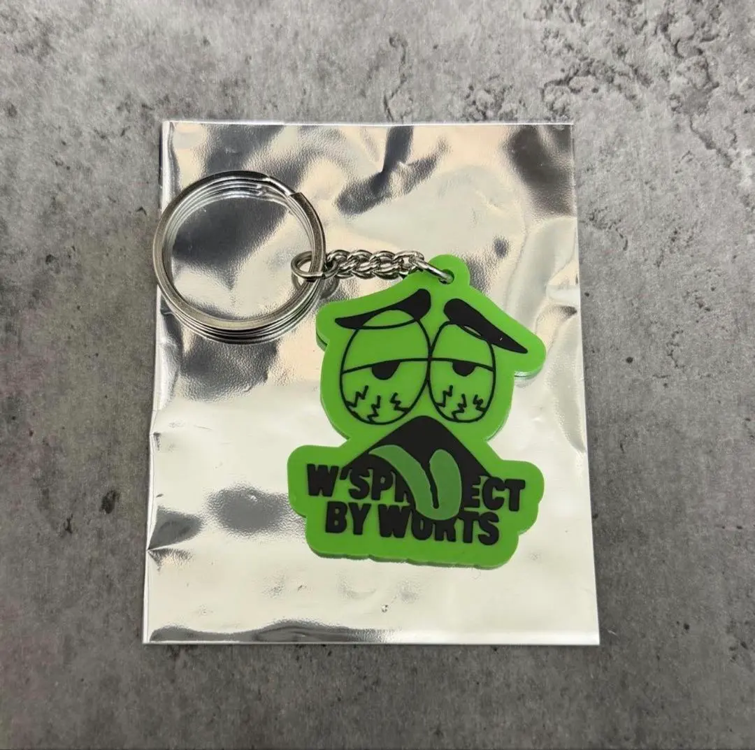 2026年最新】wurts キーホルダーの人気アイテム - メルカリ