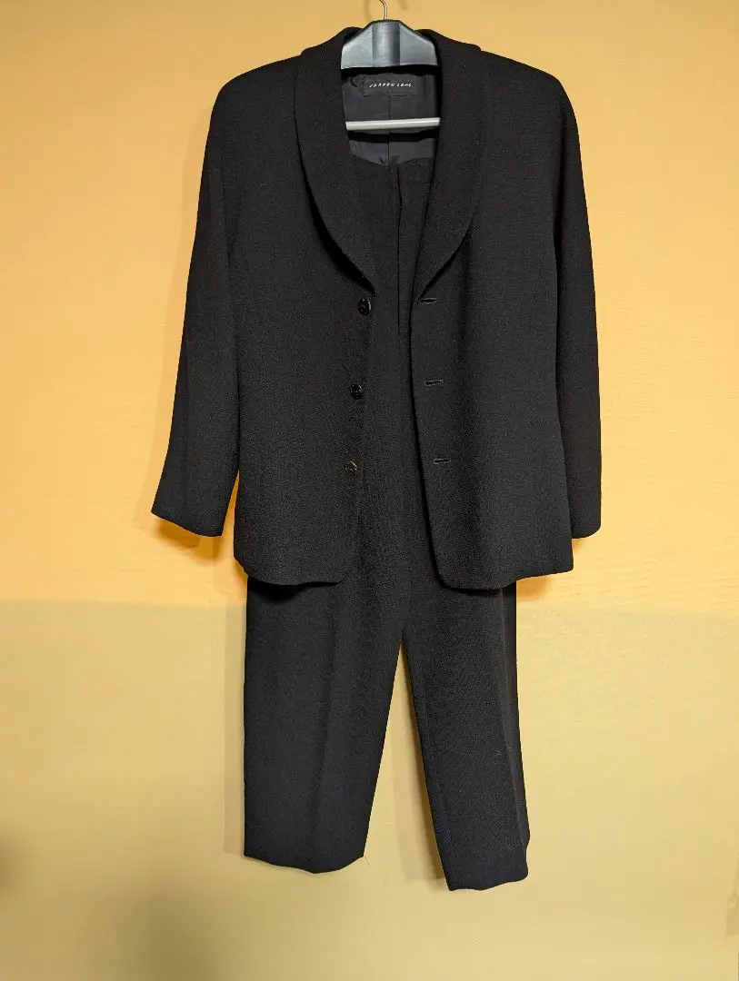 2026年最新】ヨーガンレール スーツの人気アイテム - メルカリ