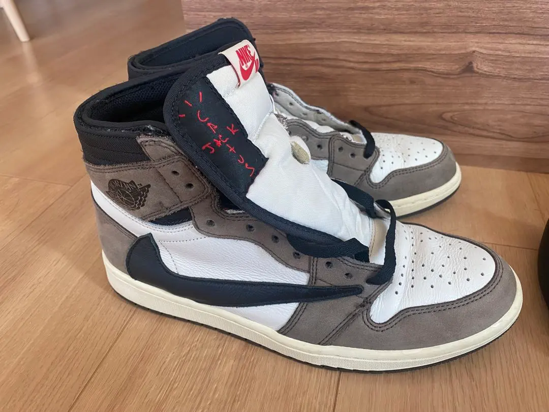 2026年最新】travis scott air jordan 1 low og 並行輸入の人気