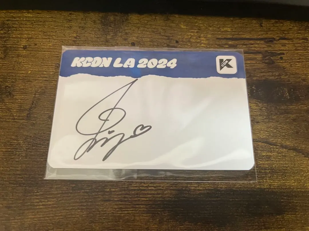 2026年最新】飯田栞月 kcon laの人気アイテム - メルカリ