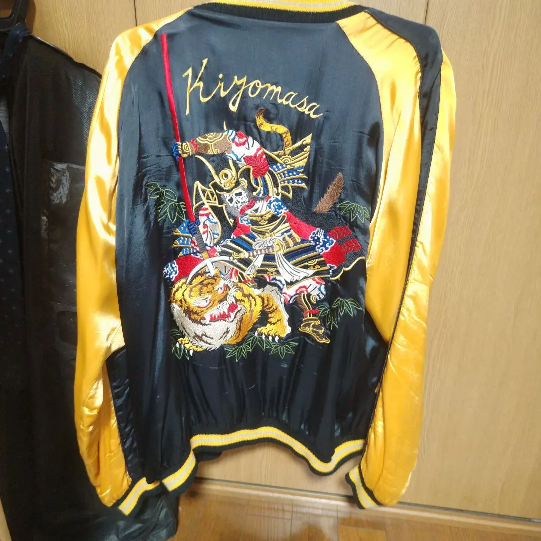 2026年最新】クロップドヘッズ スカジャン 虎の人気アイテム - メルカリ