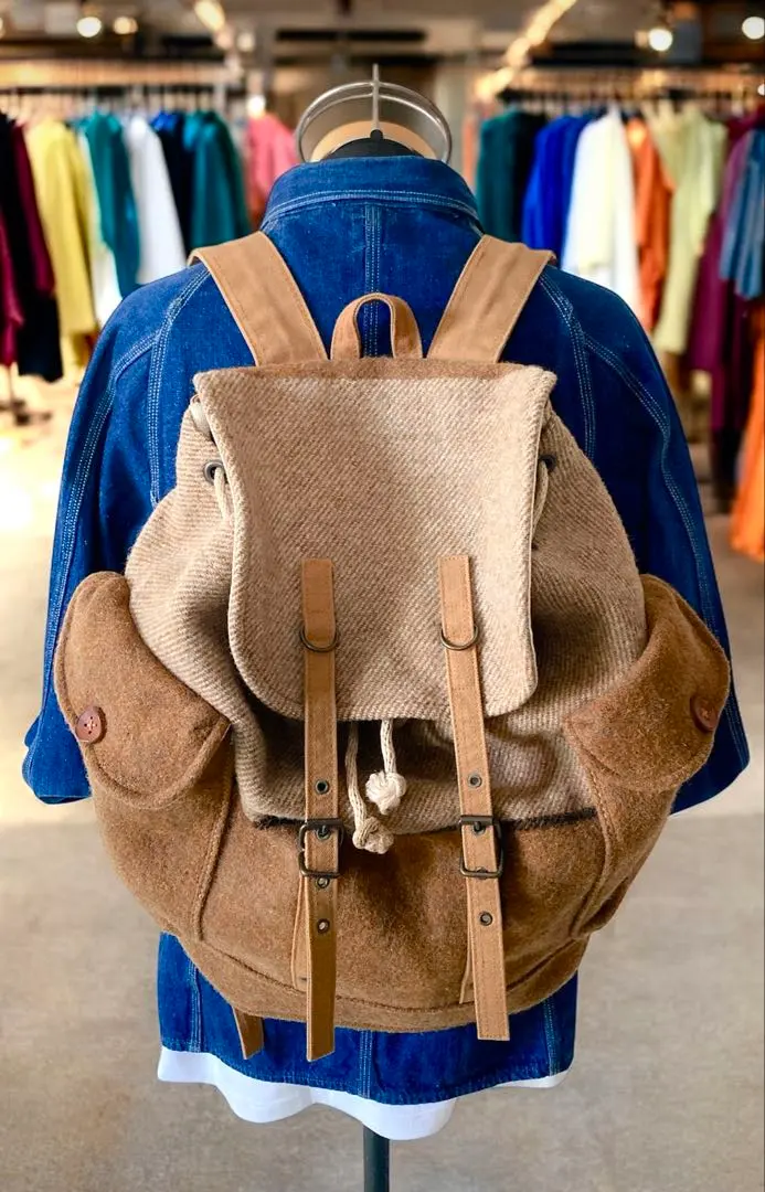 m52970698703_1.jpg?1766725588