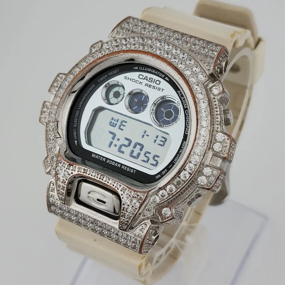 2026年最新】g-shock スワロフスキーの人気アイテム - メルカリ
