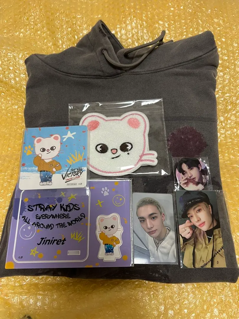 2026年最新】skzoo popup パーカーの人気アイテム - メルカリ