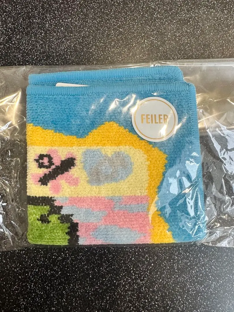 2026年最新】フェイラーたまごっちポーチの人気アイテム - メルカリ