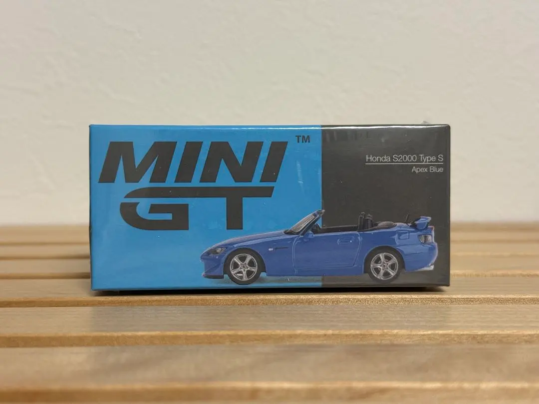 マテル カーズLightning McQueen ハウラー、ピットクルーセット