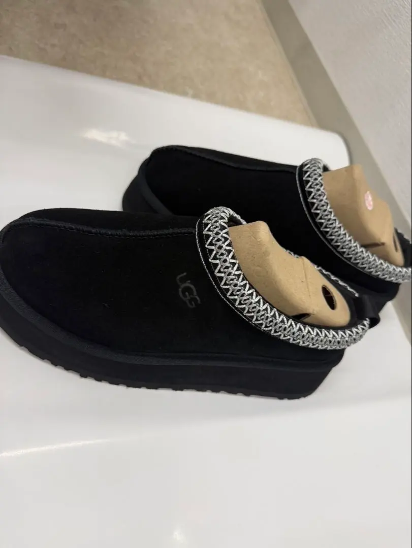 2026年最新】ugg tazz 22の人気アイテム - メルカリ