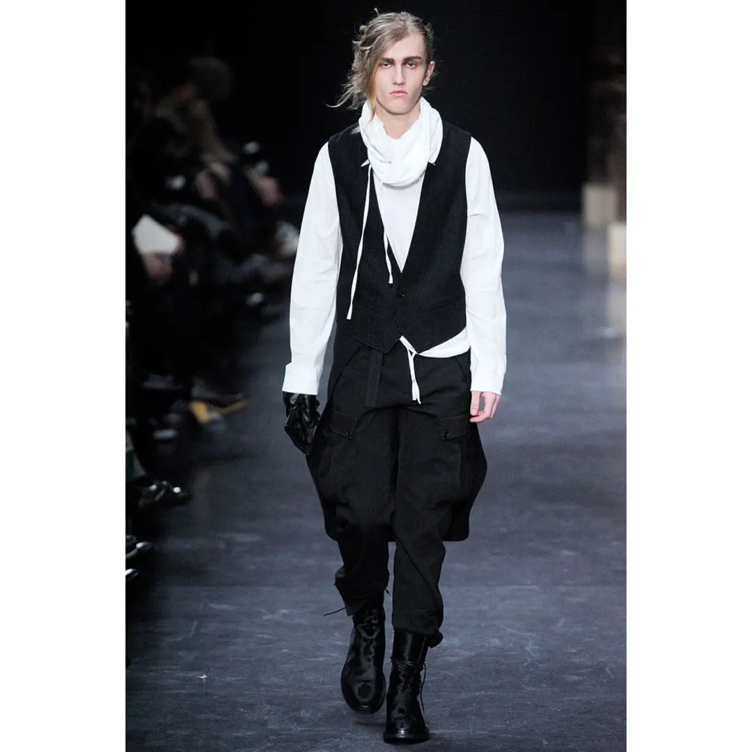 2026年最新】Ann Demeulemeester パーカーの人気アイテム - メルカリ