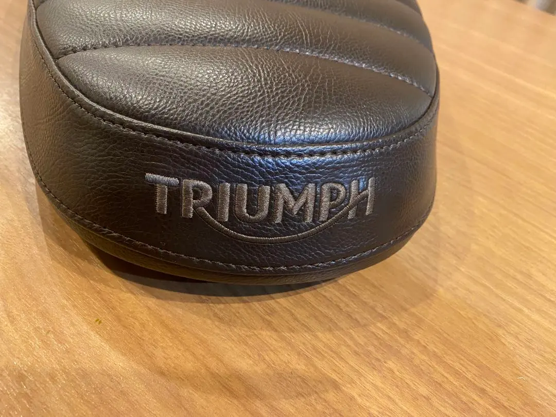 2026年最新】ボンネビルt120 シートの人気アイテム - メルカリ