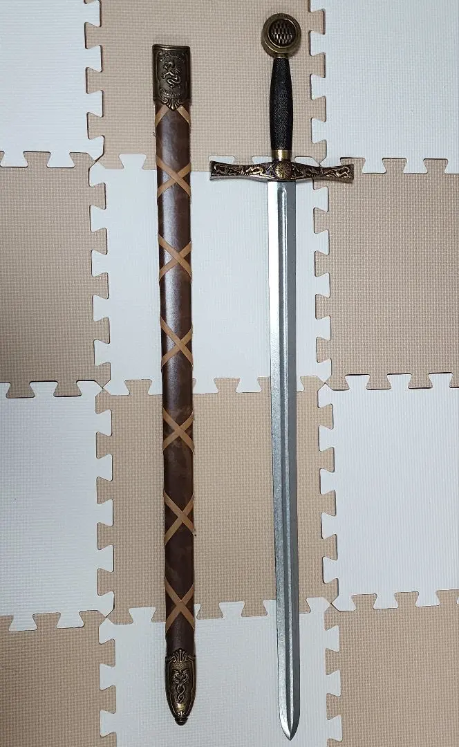 m56920288639_1.jpg?1764946942