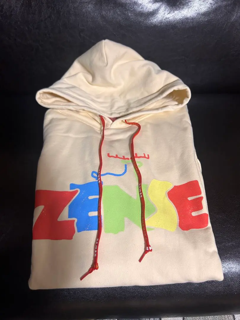 2026年最新】ヨルシカ パーカーの人気アイテム - メルカリ