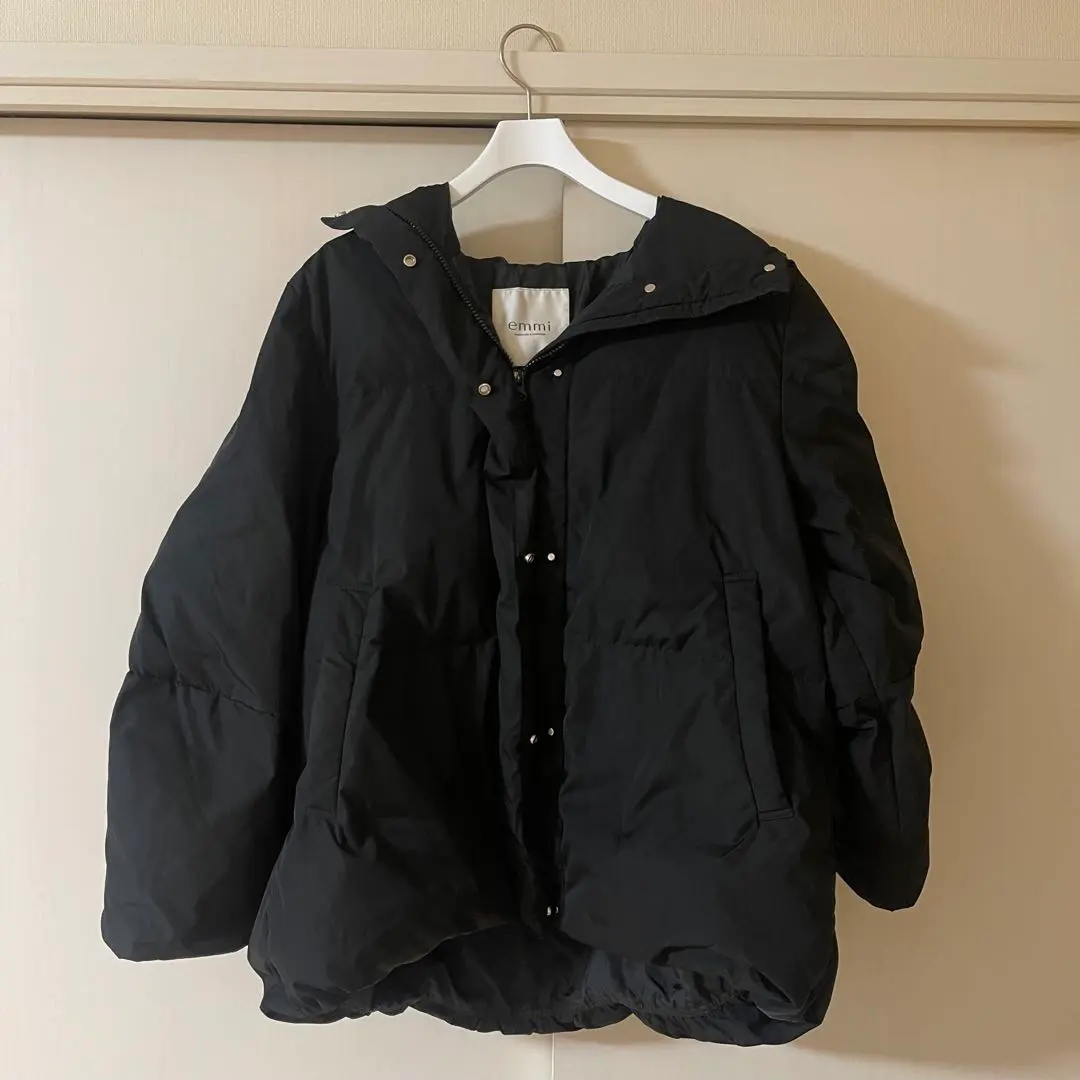 2026年最新】emmi ダウンジャケットの人気アイテム - メルカリ