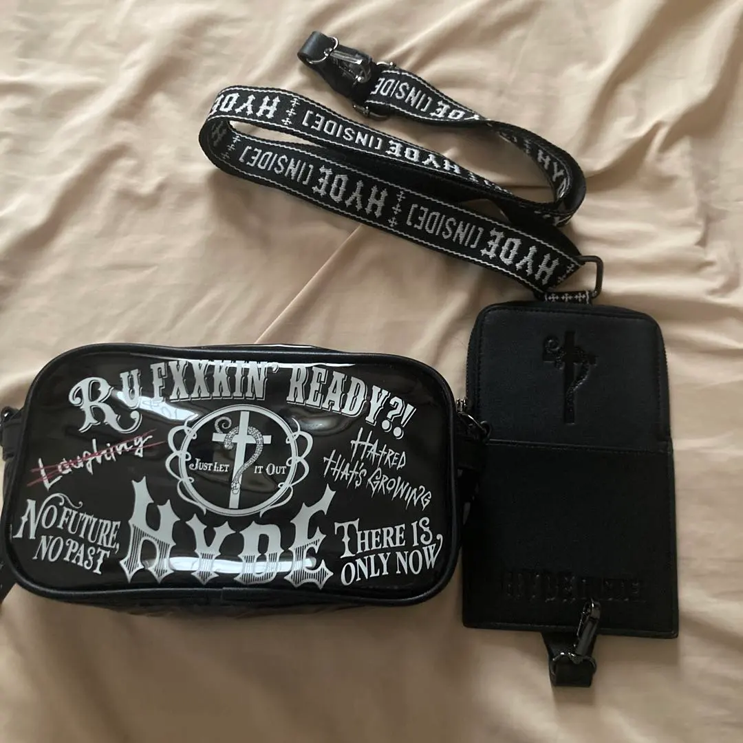 2026年最新】hyde live ショルダーバッグ&ポーチの人気アイテム - メルカリ