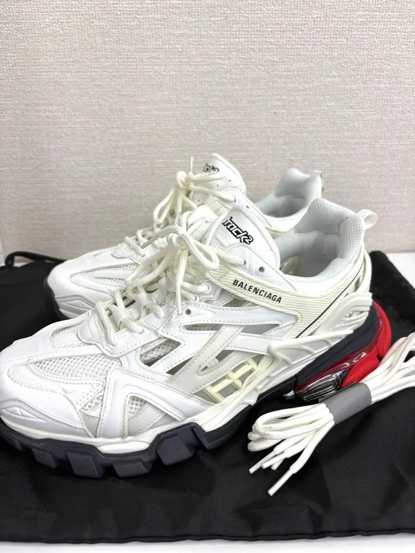 2026年最新】balenciaga track2の人気アイテム - メルカリ