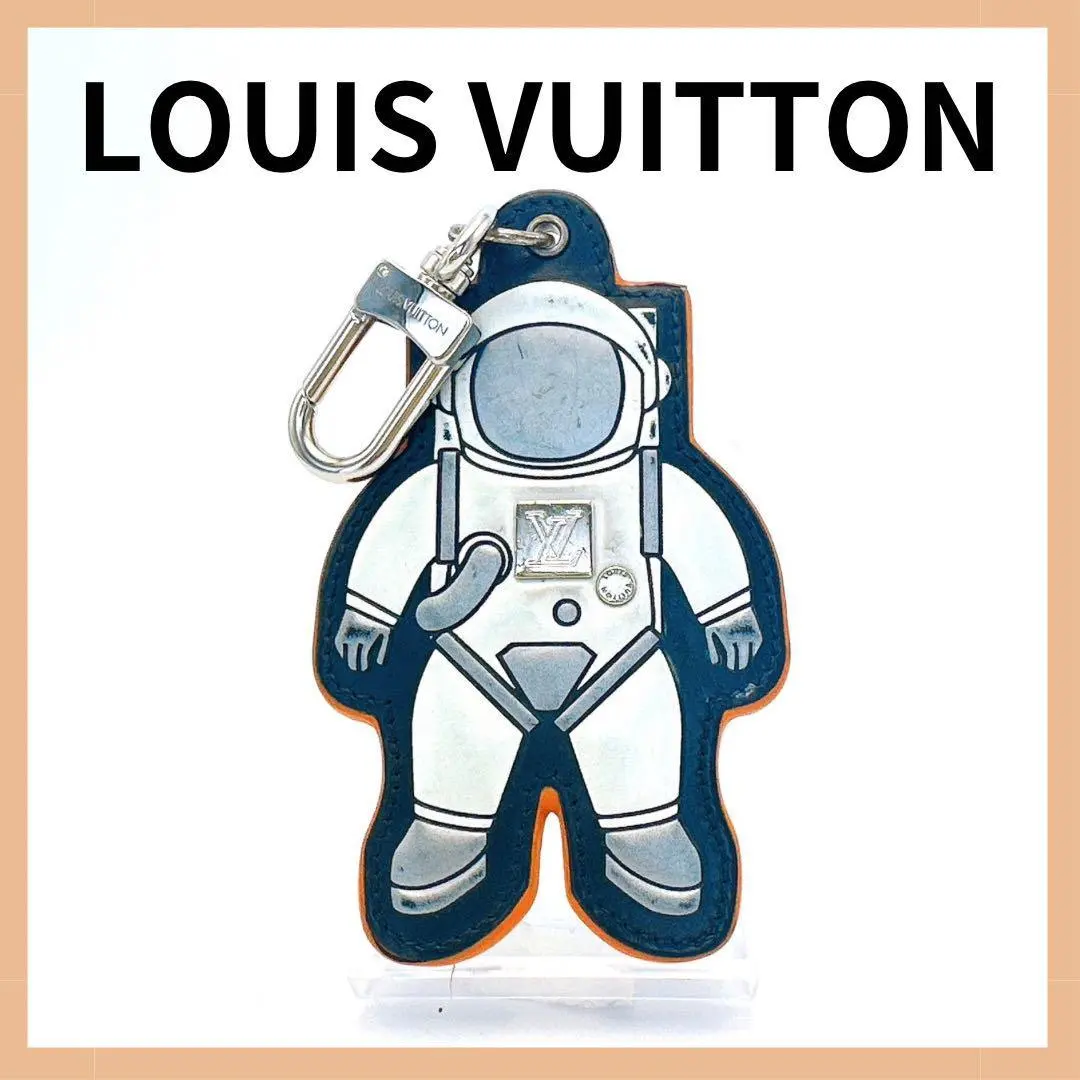 2026年最新】ルイヴィトン キーホルダー 宇宙飛行士の人気アイテム