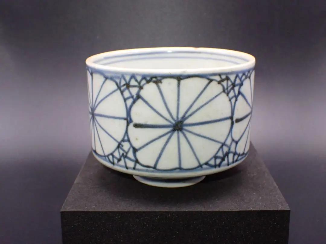 2026年最新】半筒 猪口 古伊万里の人気アイテム - メルカリ