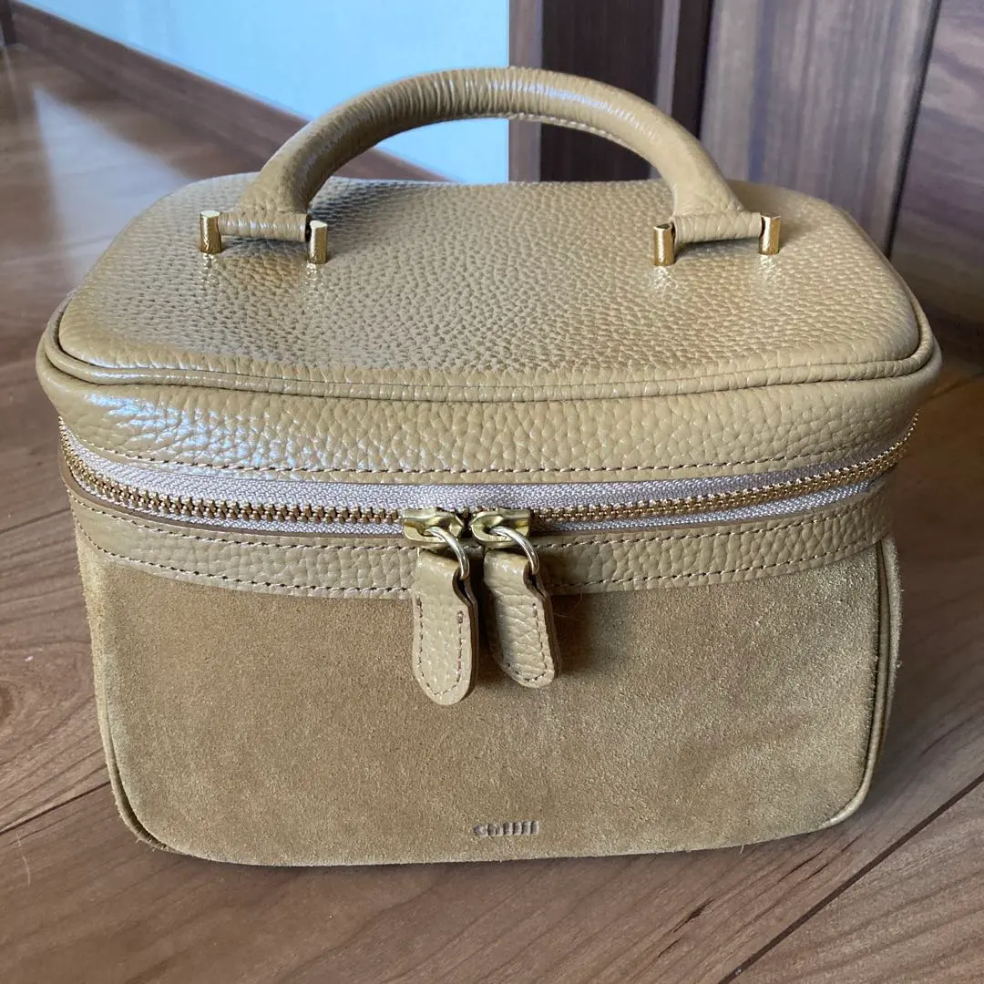 2026年最新】chiiiibag バニティの人気アイテム - メルカリ