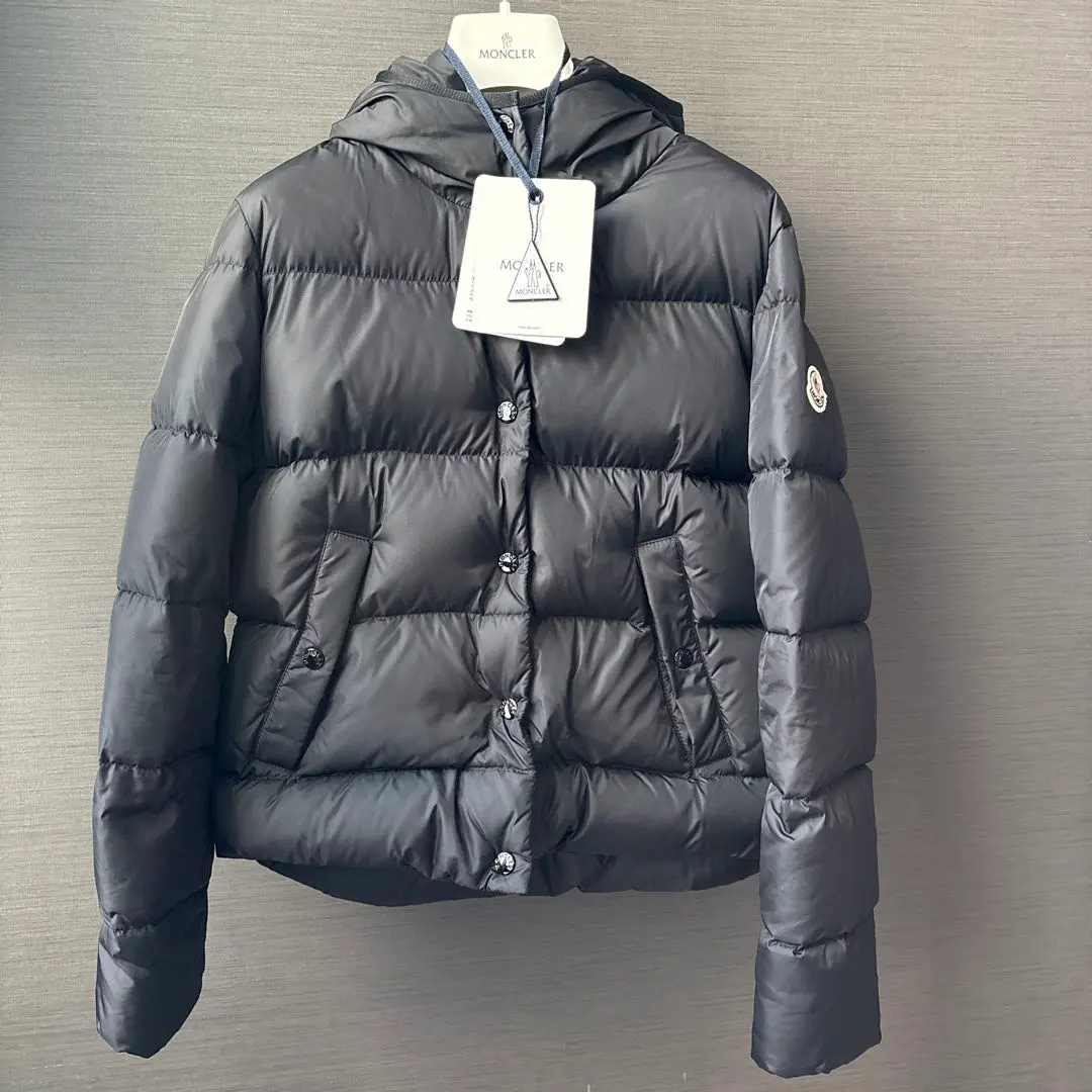 2026年最新】モンクレール lenarの人気アイテム - メルカリ