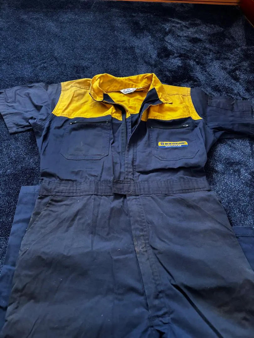 2026年最新】ニューホランド つなぎの人気アイテム - メルカリ