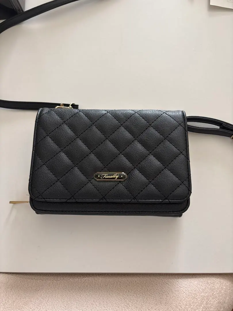 2026年最新】安室奈美恵ウォレットショルダーバッグの人気アイテム