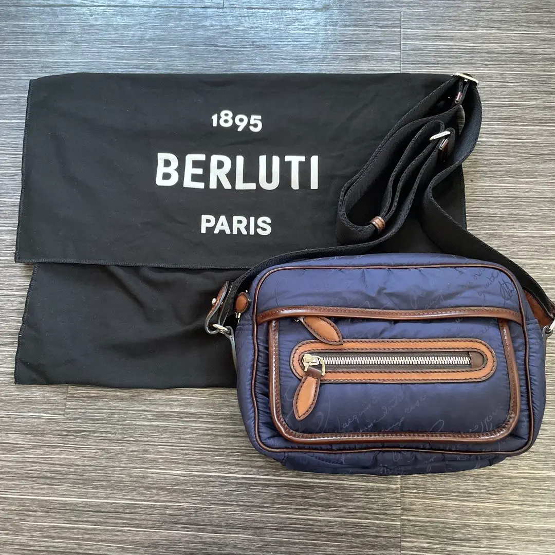 2026年最新】ベルルッティ ボディバッグの人気アイテム - メルカリ