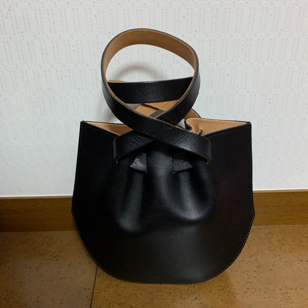 2026年最新】MARROW ハンドバッグの人気アイテム - メルカリ