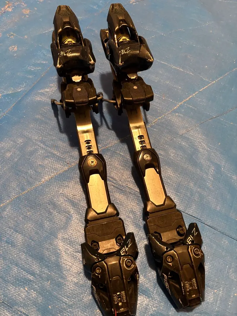 懐かしスキービンディング金具 サロモンSALOMON（555EQIPE