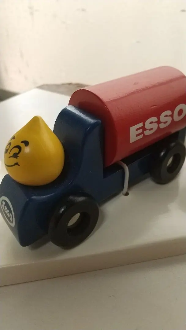 2026年最新】ESSOタンクローリーの人気アイテム - メルカリ