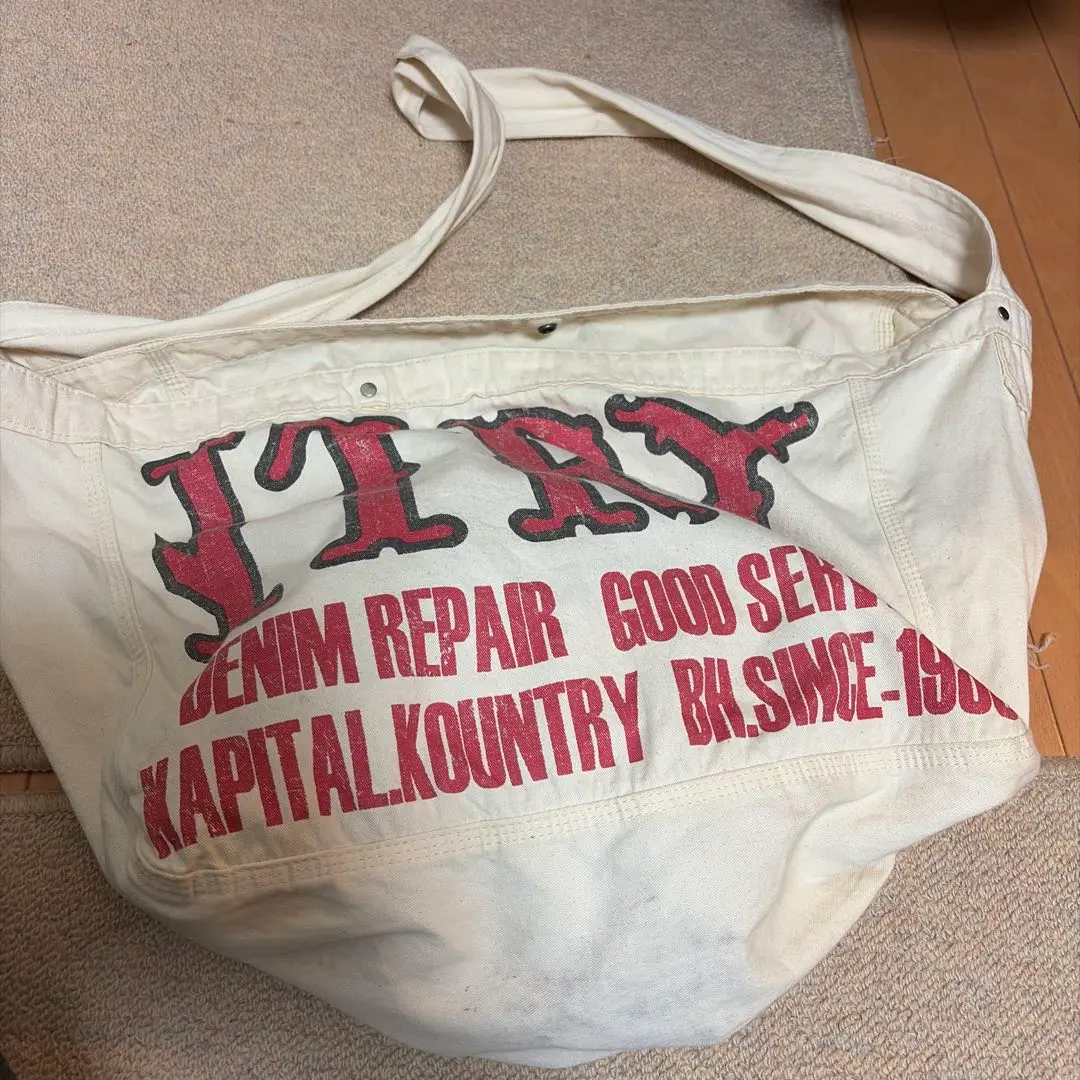 2026年最新】KAPITAL メッセンジャーバッグの人気アイテム - メルカリ