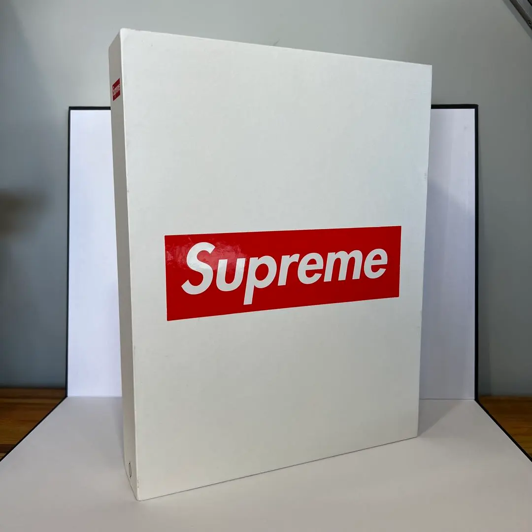 2026年最新】supreme book vol.2の人気アイテム - メルカリ