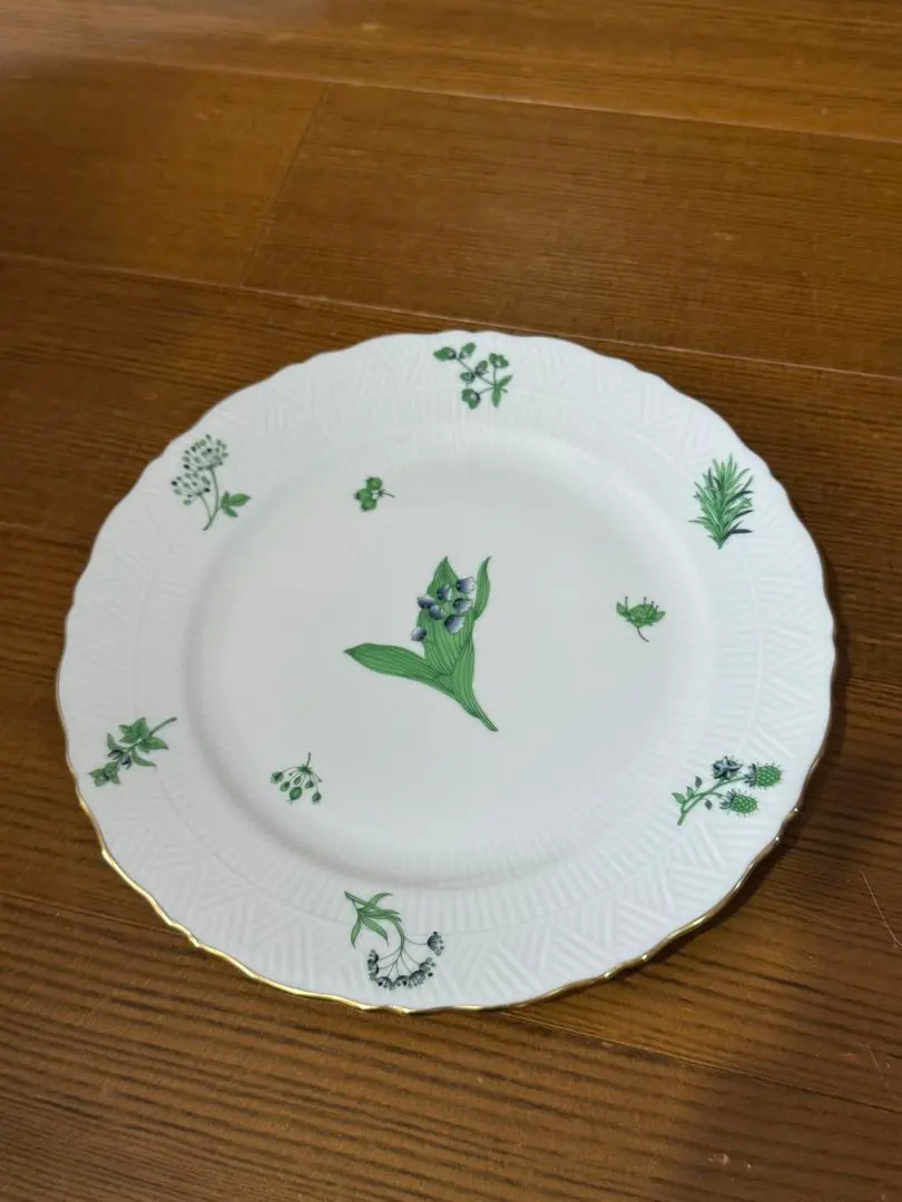 2026年最新】ヘレンド ハーブガーデンの人気アイテム - メルカリ