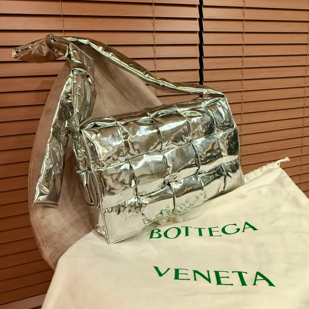 2026年最新】bottega veneta カセット ナイロンの人気アイテム - メルカリ