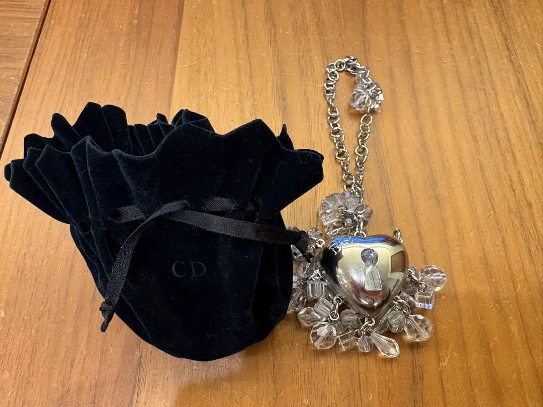 2026年最新】ディオール プリティチャーム 002の人気アイテム - メルカリ