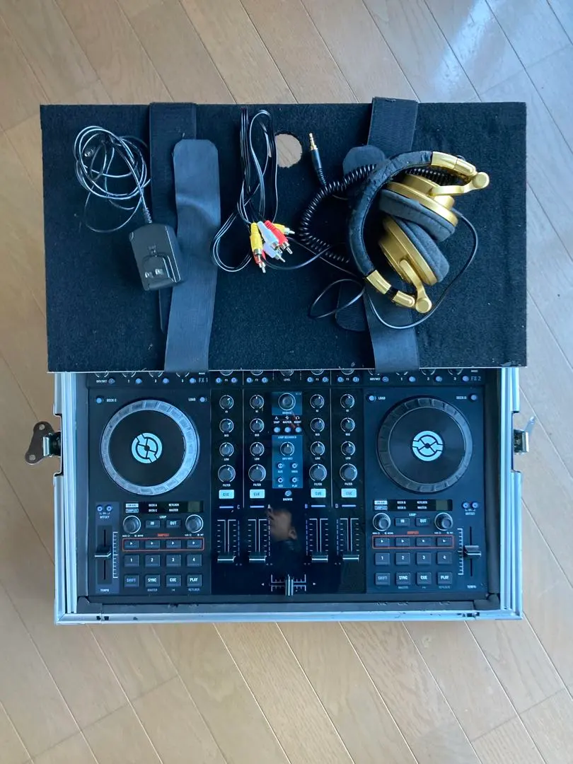 2026年最新】traktor kontrol s4の人気アイテム - メルカリ