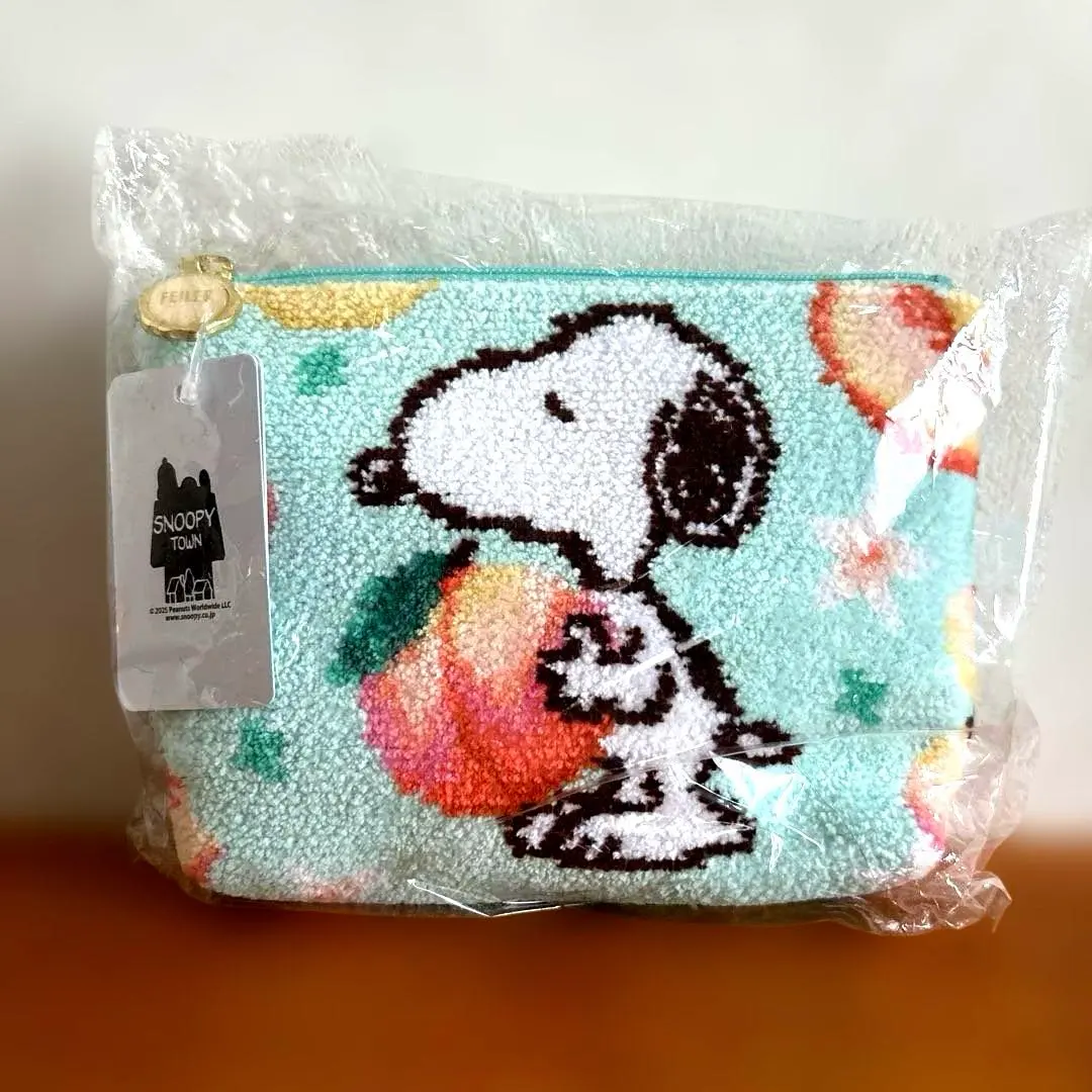 2026年最新】フェイラー スヌーピー ポーチの人気アイテム - メルカリ