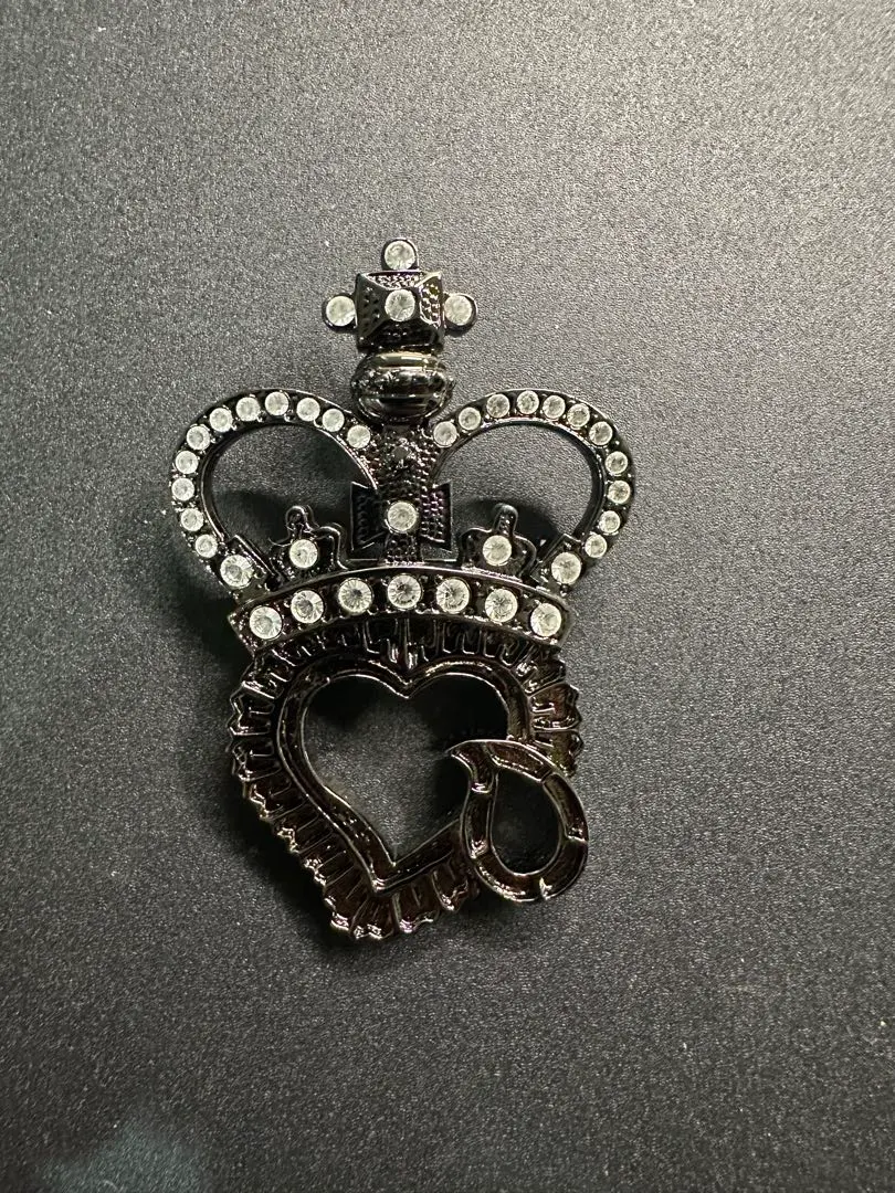 2026年最新】ナンバーナイン ブローチの人気アイテム - メルカリ