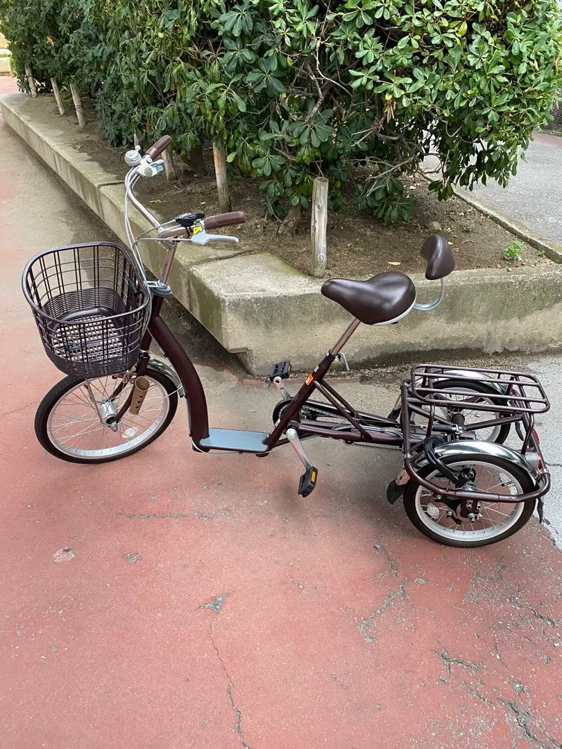 m73528714116_1.jpg?1757770878