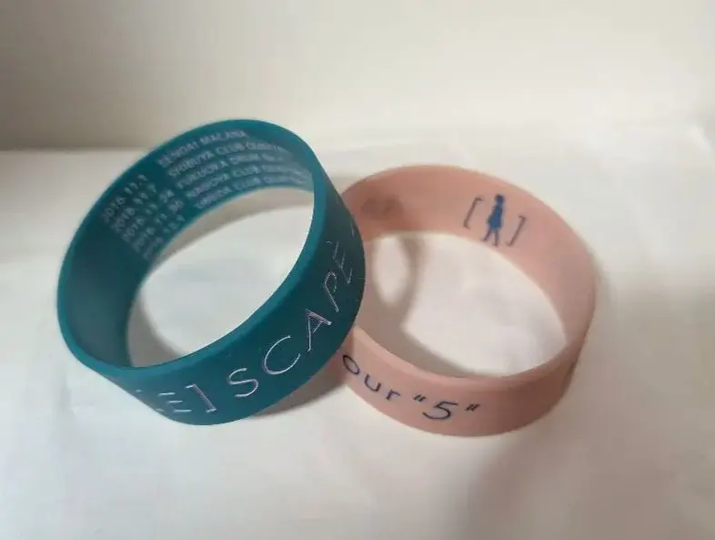 2026年最新】ヒトリエ ラバーバンドの人気アイテム - メルカリ