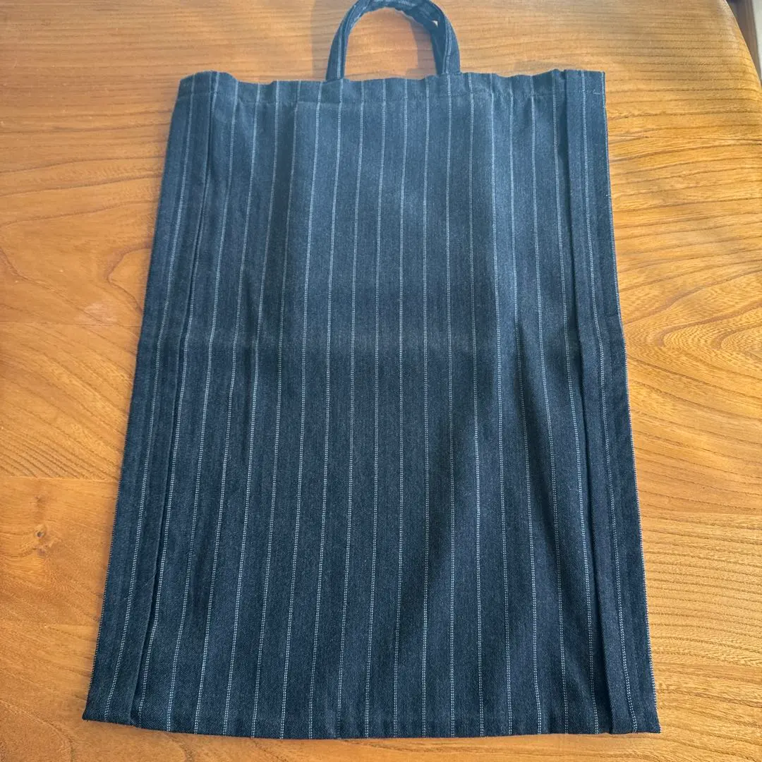 2026年最新】コムデギャルソン バッグ スクエアの人気アイテム - メルカリ