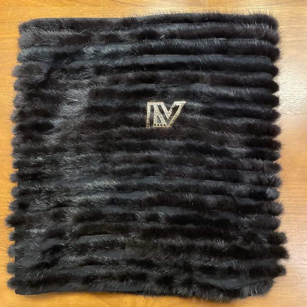 2026年最新】LOUIS VUITTON ネックウォーマー・スヌードの人気アイテム