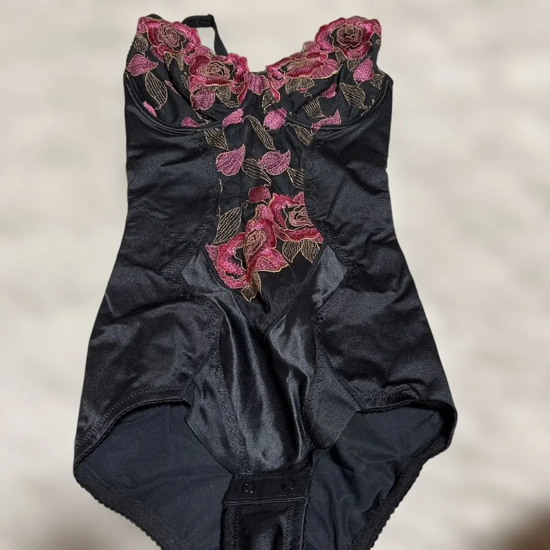 2026年最新】ノエビアボディスーツの人気アイテム - メルカリ