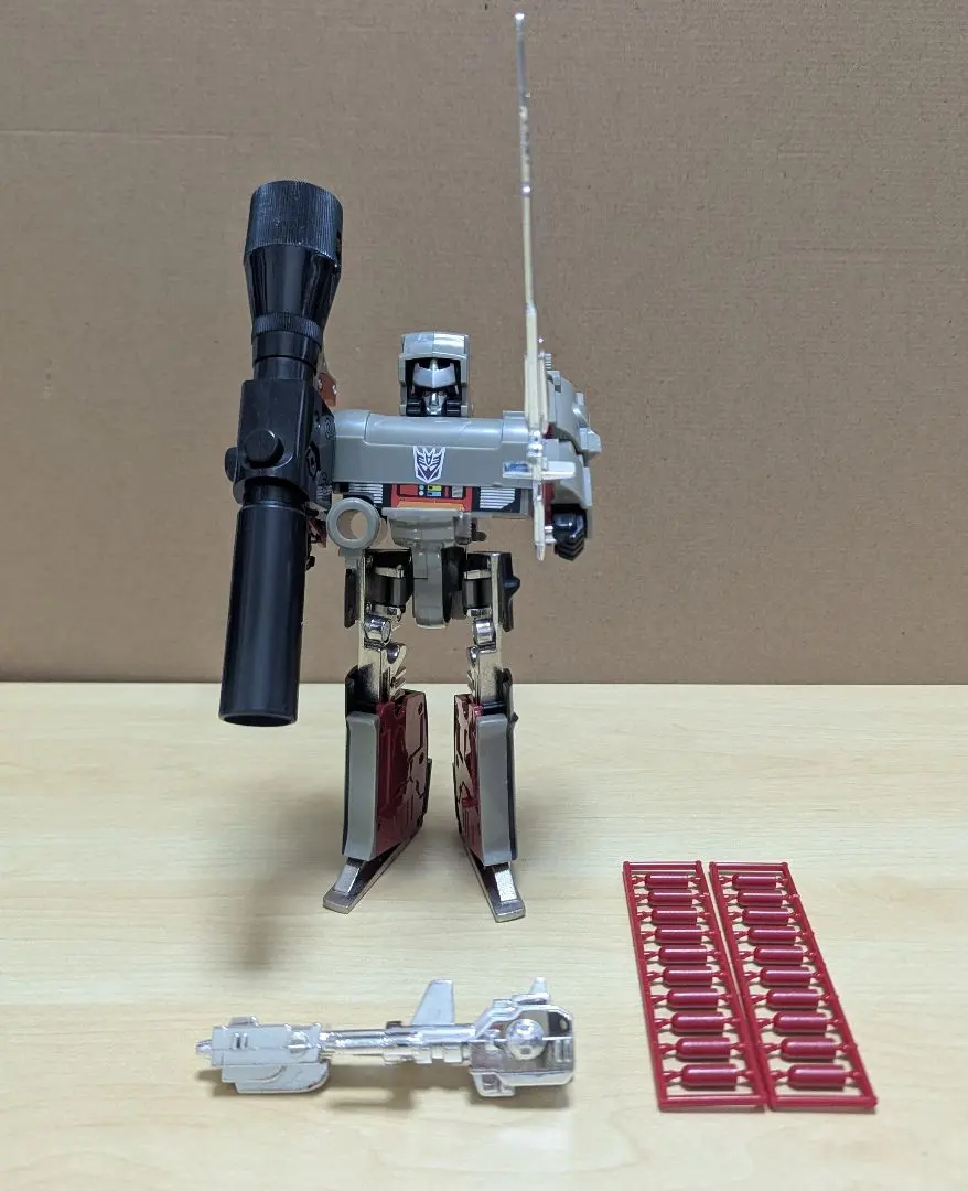 2026年最新】メガトロン g1の人気アイテム - メルカリ