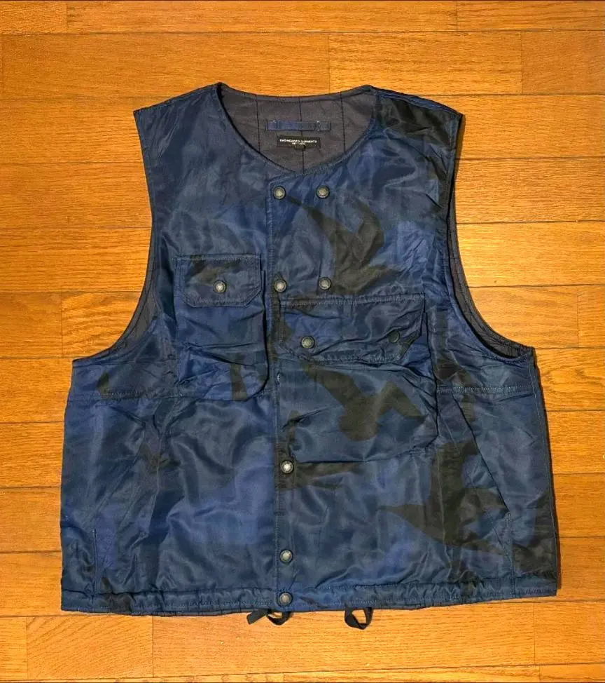 2026年最新】engineered garments over vestの人気アイテム - メルカリ