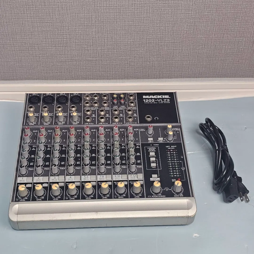 2026年最新】mackie 1202-vlz3の人気アイテム - メルカリ