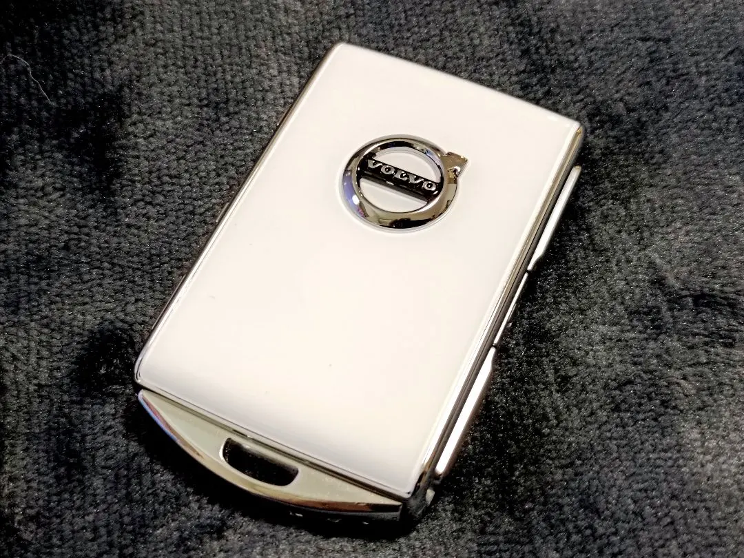 2026年最新】volvo キーフォブシェルの人気アイテム - メルカリ