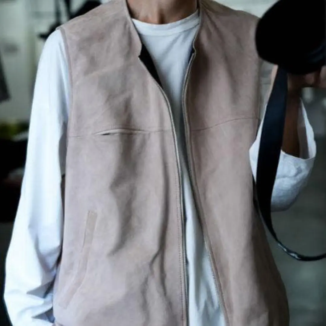 2026年最新】ccu レザーベストの人気アイテム - メルカリ