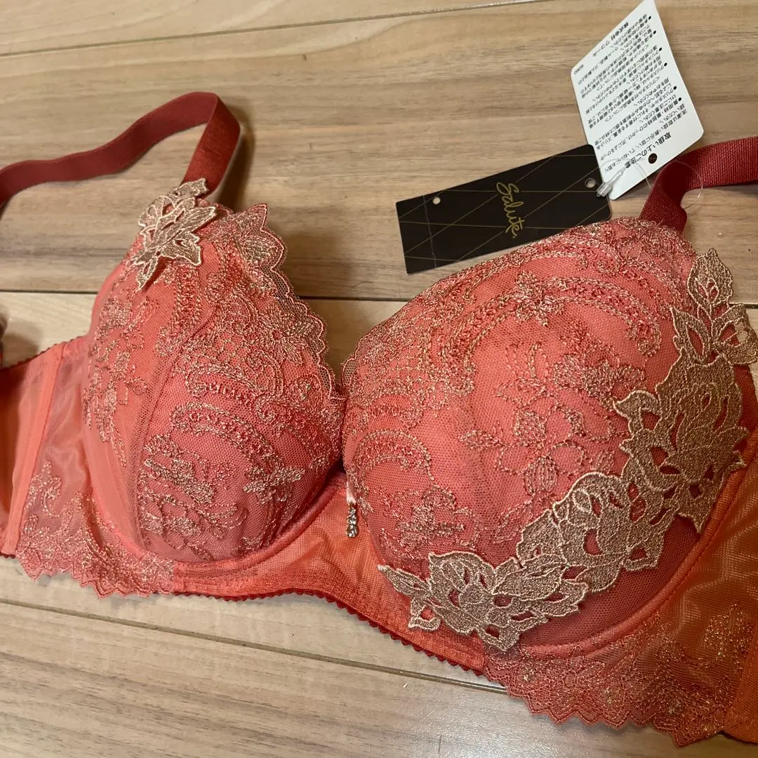 2026年最新】ワコール サルート 52Gの人気アイテム - メルカリ